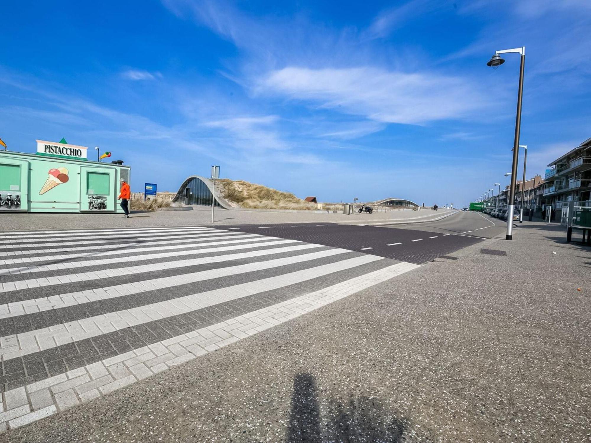 Apartment With Sea View And Parking In Katwijk Aan Zee Bagian luar foto